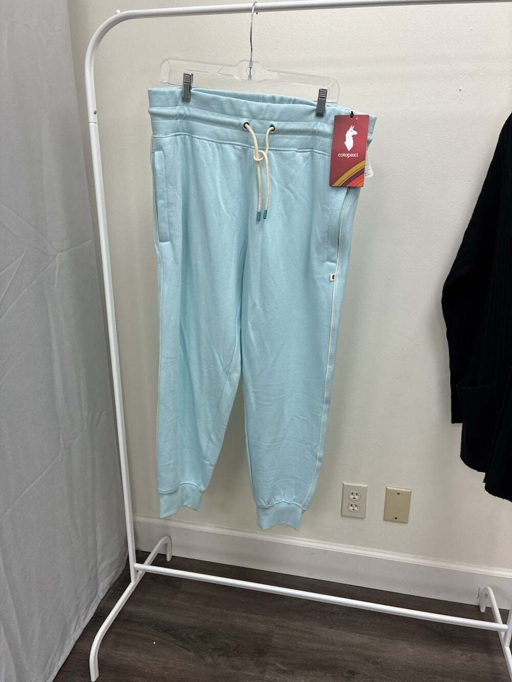 Cotopaxi Women's Sweatpant Ice Blue Contrast Piping Size XL New with Tags